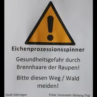 eichenprozessionsspinner_warnschild_23052018.jpg