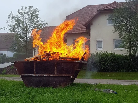 06_Containerbrand - 01___20180526_065601.jpg